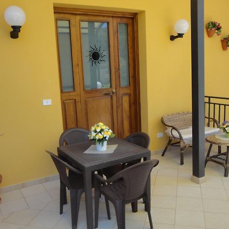Baciati Dal Sole Apartment Porto Empedocle Ngoại thất bức ảnh
