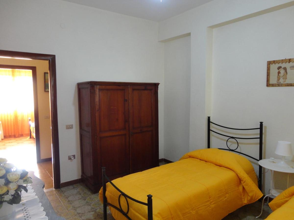 Baciati Dal Sole Apartment Porto Empedocle Ngoại thất bức ảnh