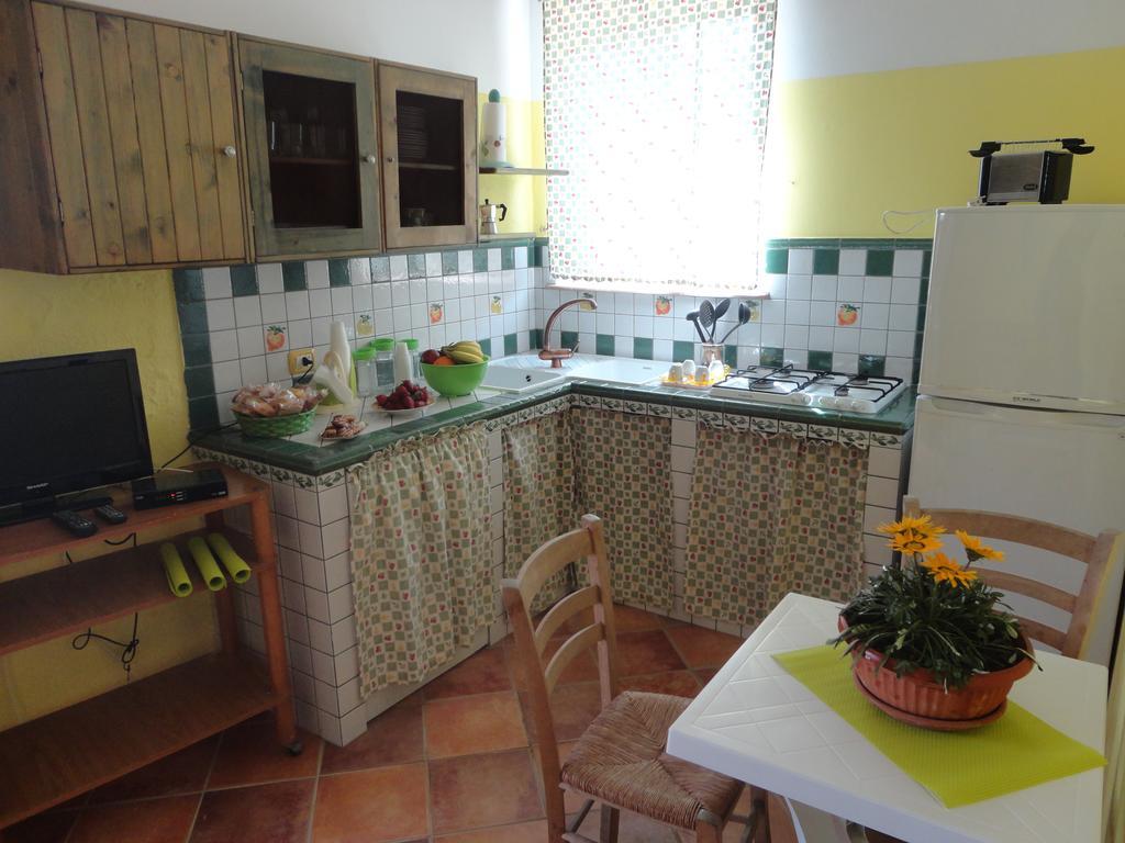 Baciati Dal Sole Apartment Porto Empedocle Phòng bức ảnh