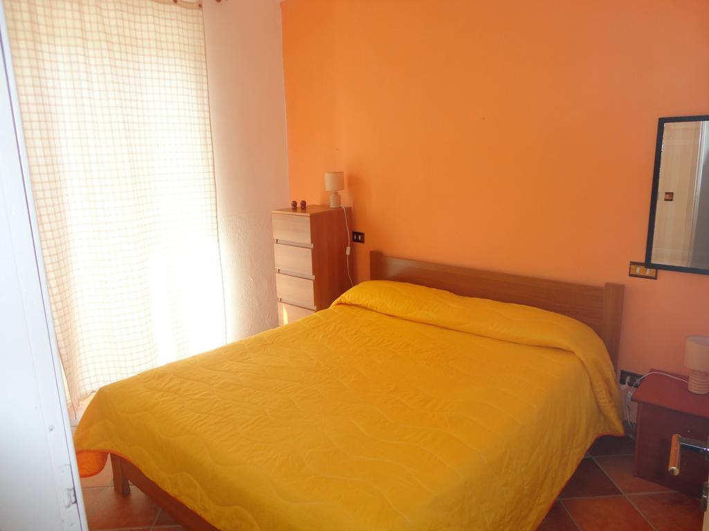 Baciati Dal Sole Apartment Porto Empedocle Phòng bức ảnh