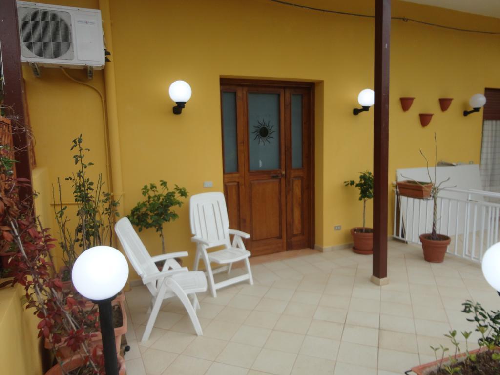 Baciati Dal Sole Apartment Porto Empedocle Phòng bức ảnh