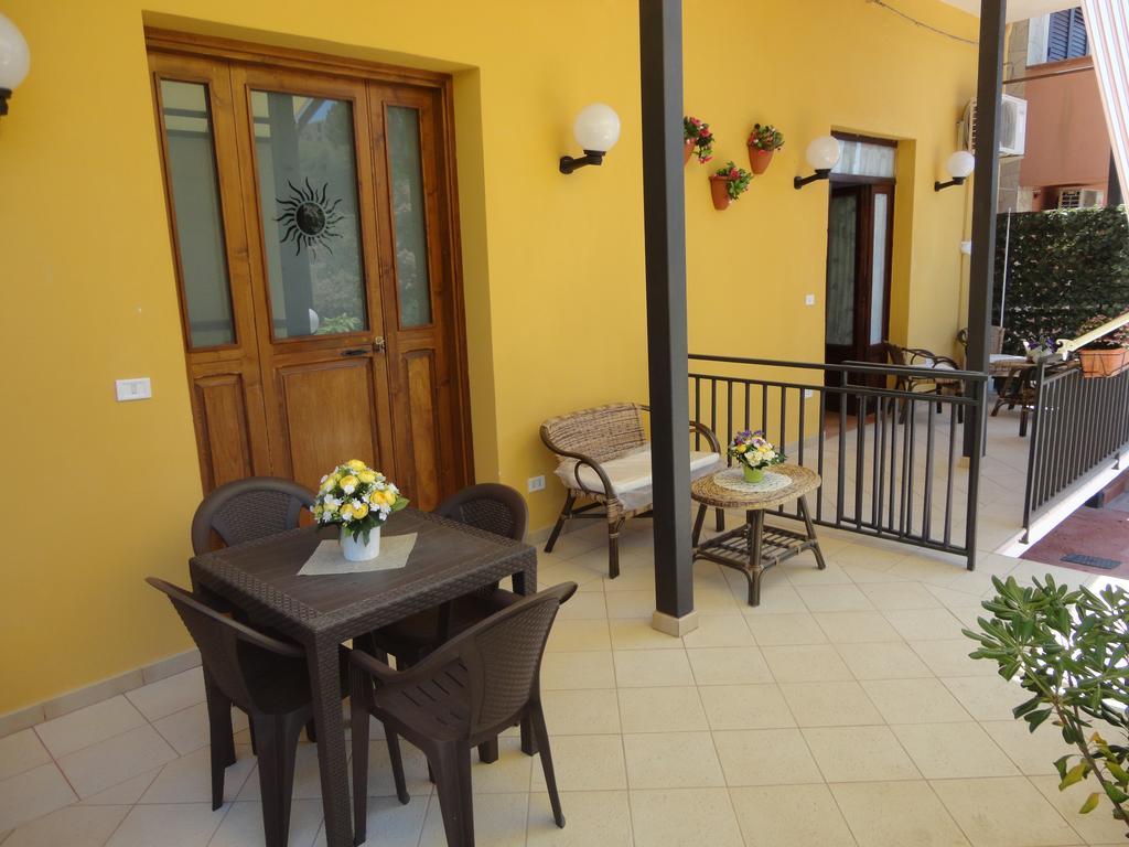 Baciati Dal Sole Apartment Porto Empedocle Ngoại thất bức ảnh