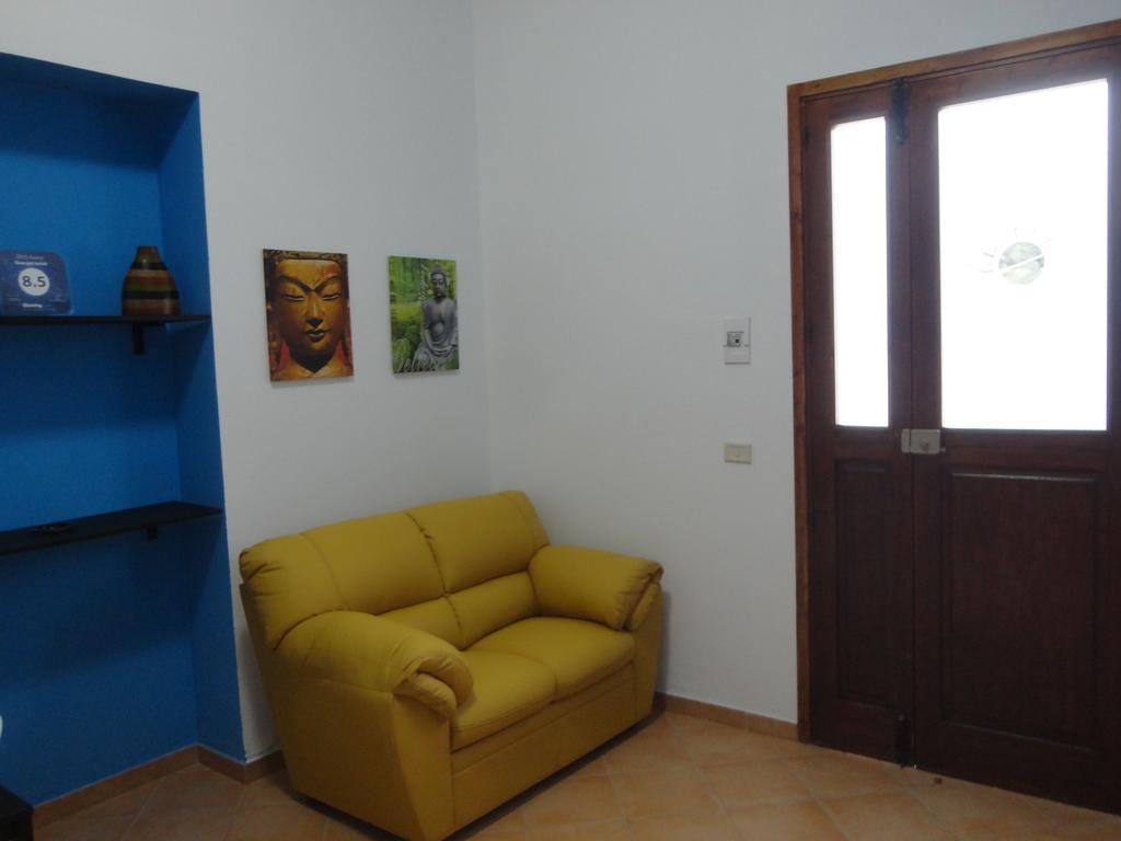 Baciati Dal Sole Apartment Porto Empedocle Ngoại thất bức ảnh